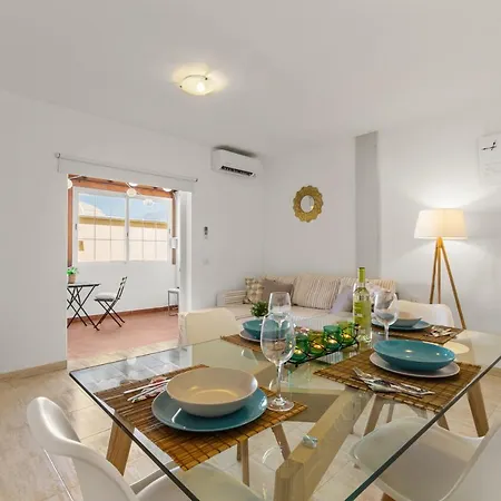 Casa Conchita. Relax, Diversion Y Playa. Playa Honda  Buitenkant foto
